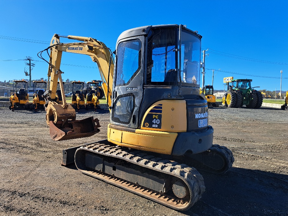 2006 Komatsu PC40MR-2 Excavator